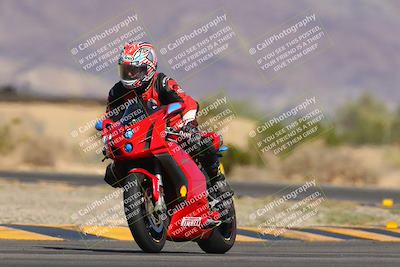 media/Nov-06-2023-Moto Forza (Mon) [[ce023d0744]]/3-Intermediate Group/Session 3 (Turn 5)/